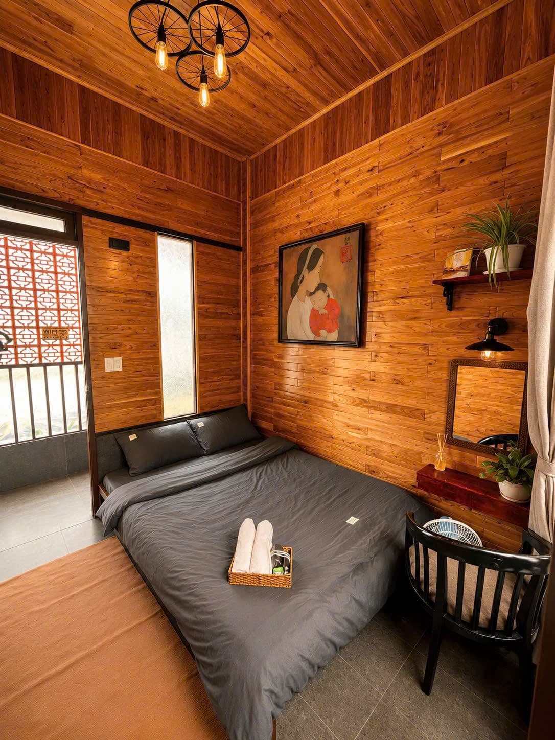 Ba House - 1