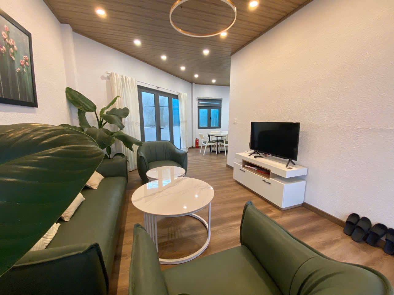 Rốn Home